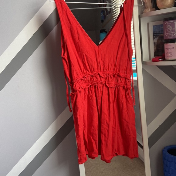 ONE CLOTHING Medium Red ruffled romper - Picture 2 of 3